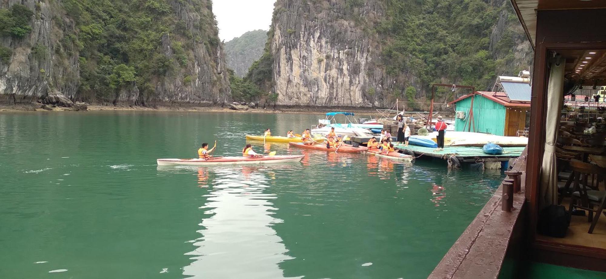 Cat Ba Victory Hostel Dong Khe Sau Exteriér fotografie