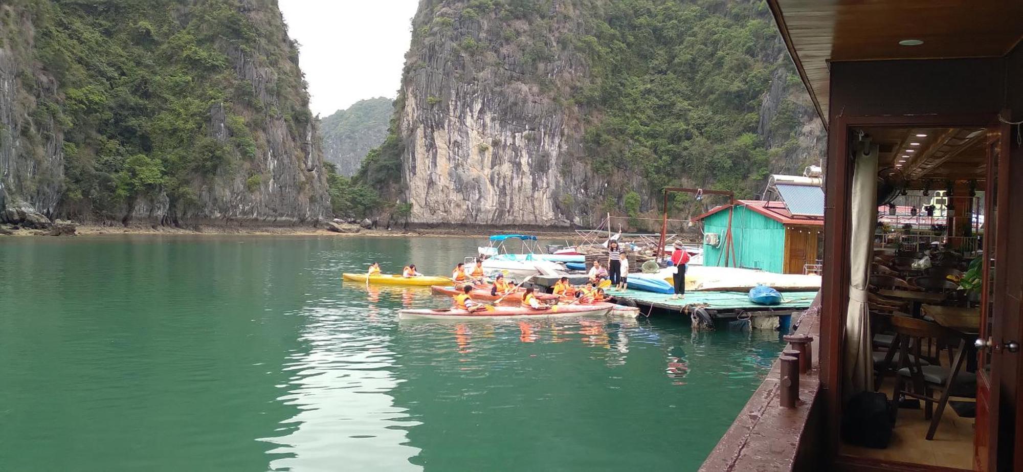 Cat Ba Victory Hostel Dong Khe Sau Exteriér fotografie