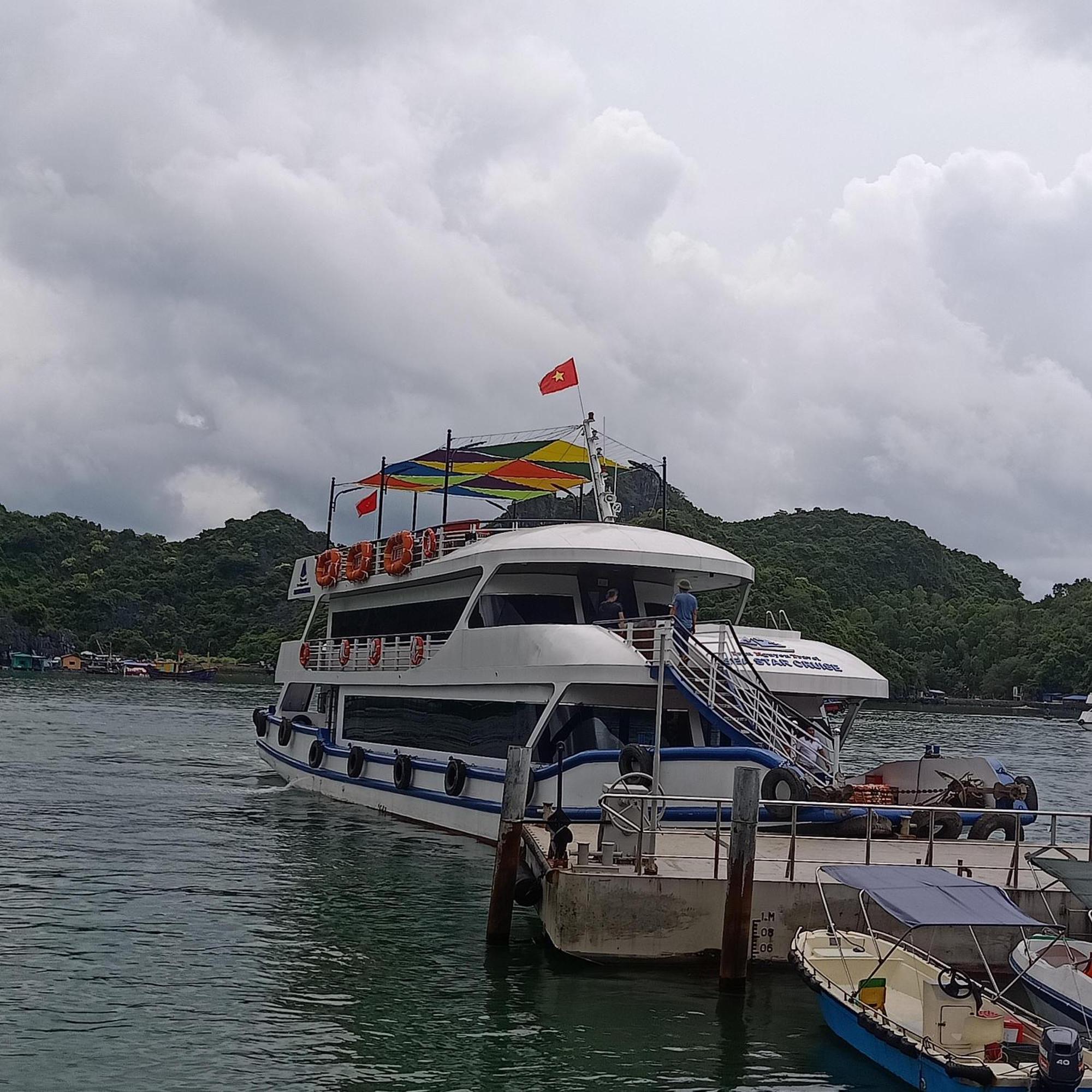 Cat Ba Victory Hostel Dong Khe Sau Exteriér fotografie