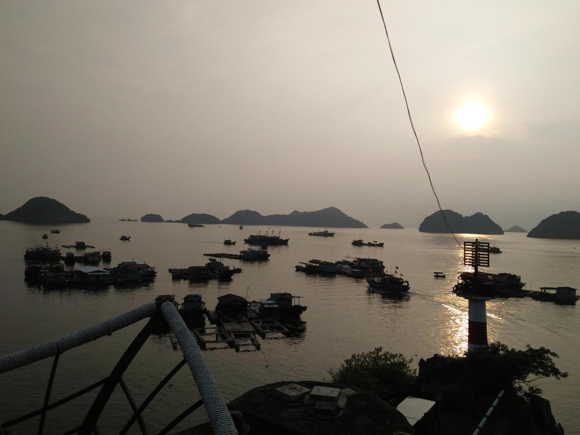 Cat Ba Victory Hostel Dong Khe Sau Exteriér fotografie